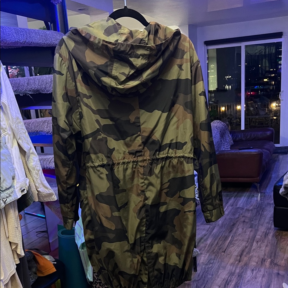 Zara Basic Camouflage Outerwear - image 3